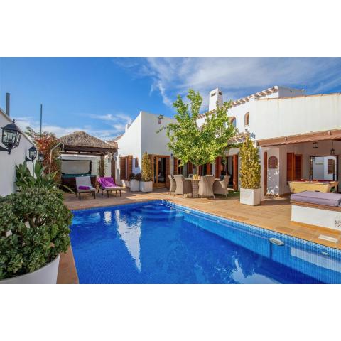 7 bedroom Villa for 15 ppl Heated pool, sauna, hot tub on El Valle Golf, Murcia