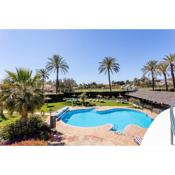 Beachside 2 bedroom holiday apartment