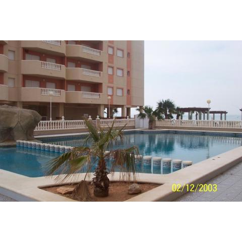 Bertur Isla Grosa