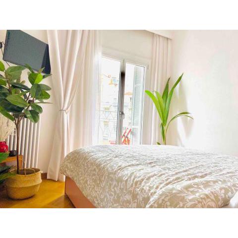 Downtown Boutique Apartment
