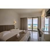 Iperion Beach Hotel