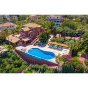 Seafront Luxury villa