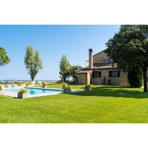 Serra Country House