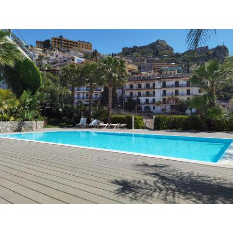 Taormina Art Apartment by Taormina Holidays