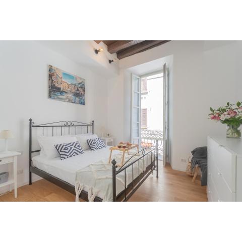 Via Indipendenza 45 by Rent All Como