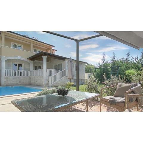VILLA CORIDIGO - 4 Bedrooms, 4 En Suite Bathrooms, 1 Toilet, Gym, Bluetooth Stereo System, 100m From The Restaurant, 180 Country View, Dining Terrace, Gazebo, Grill, 2 Balconies