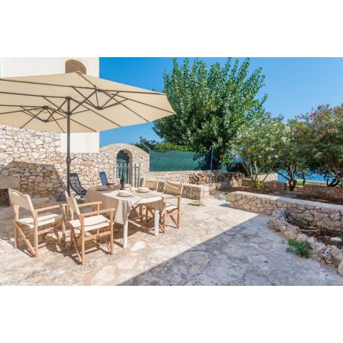 Villa fronte mare nel Salento